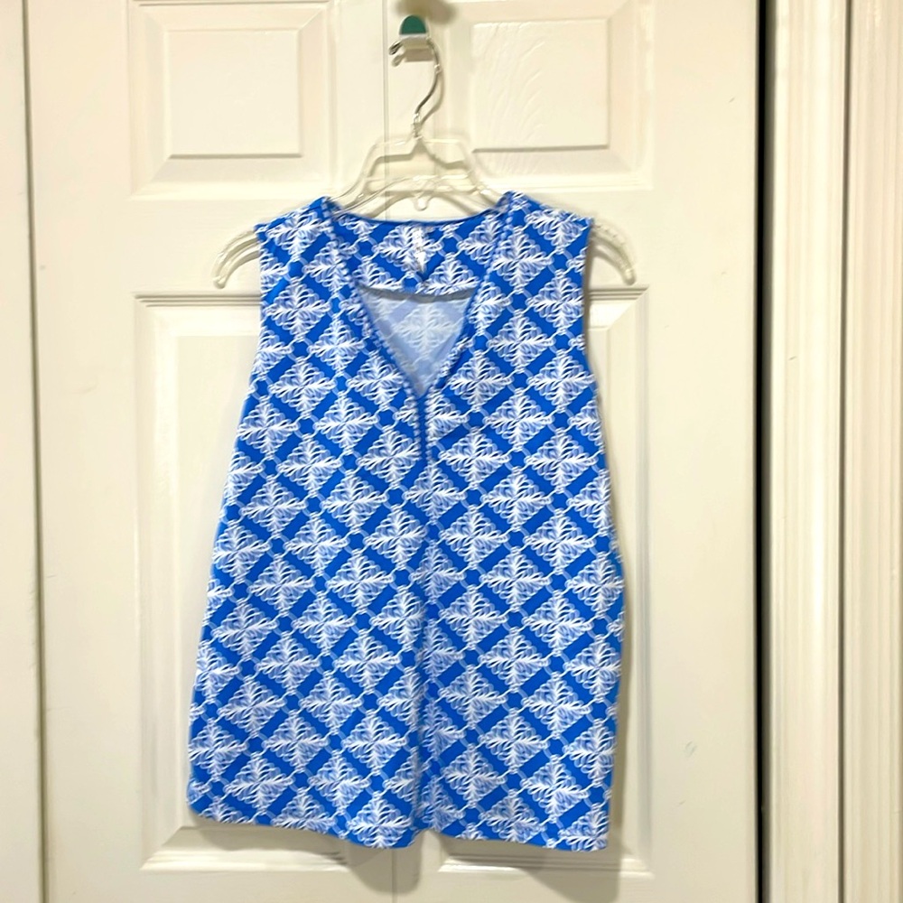 Blue & White sleeveless top
